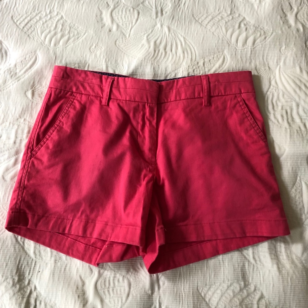 dark pink women’s shorts